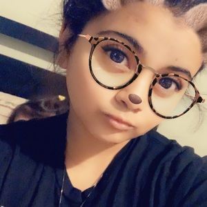 Meet your Posher, Vilma